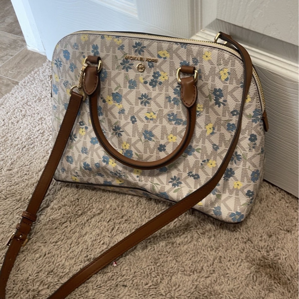 MK purse